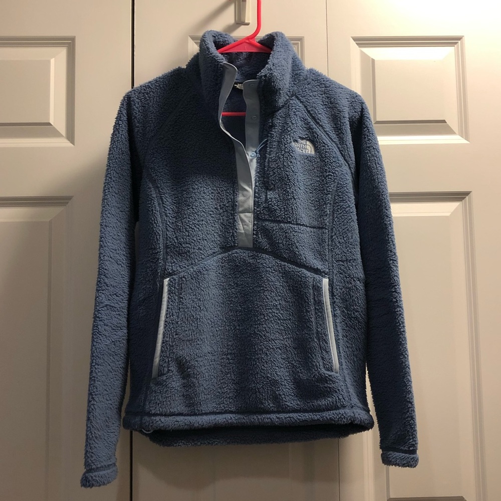 Like new North Face fleece 1/4 button-up